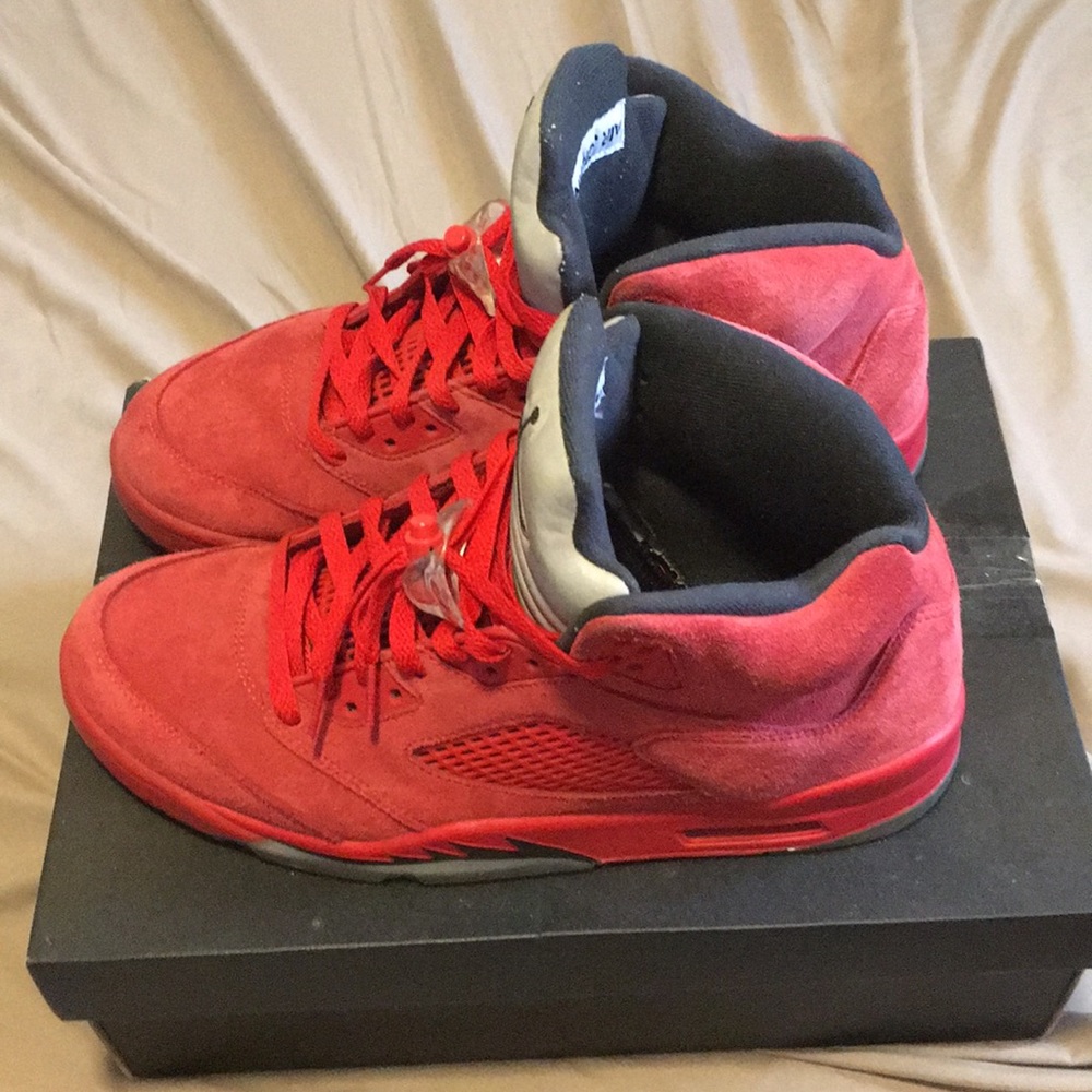 Retro 5 fire red